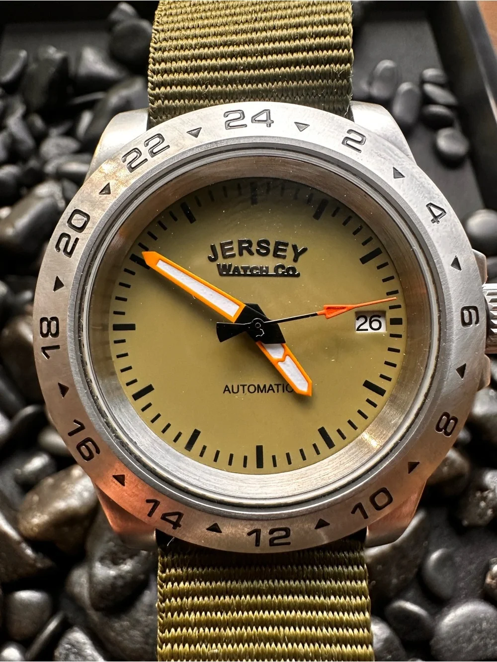 Men’s Olive Green Automatic Field Jacket-Style Watch. Explorer style SeikoMod NH